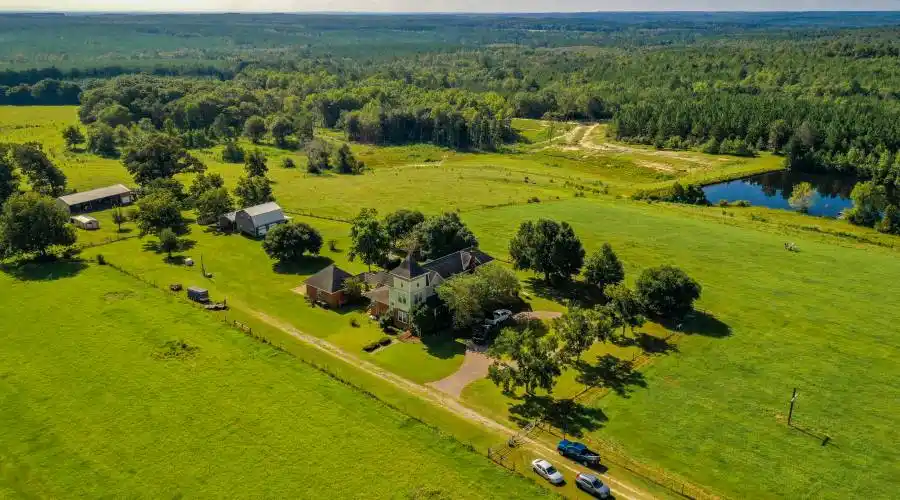 2379 Hwy 183A, Ponce de Leon, Florida 32455, United States, 5 Bedrooms Bedrooms, ,3 BathroomsBathrooms,Auction,For Sale,Hwy 183A,1020252