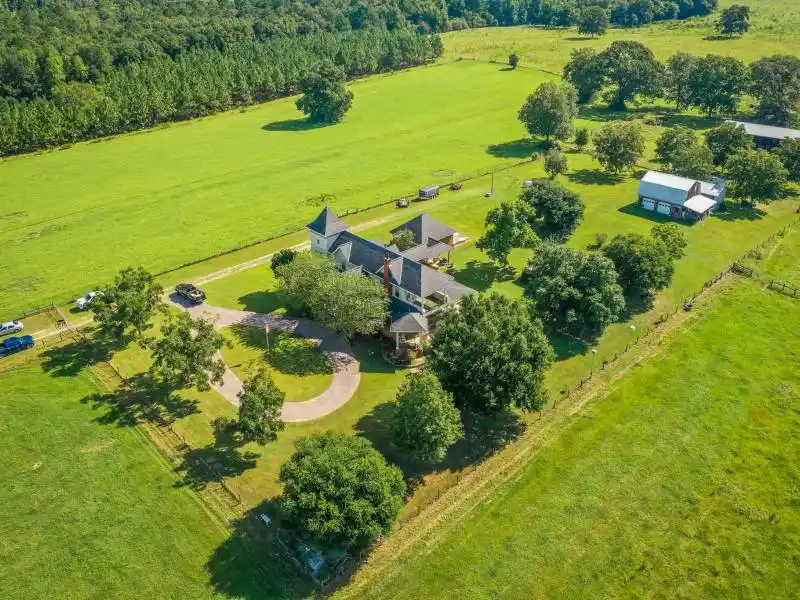 Sold via Target Auction Co! Florida Home on 153± Acres - 40 Miles to – image 8