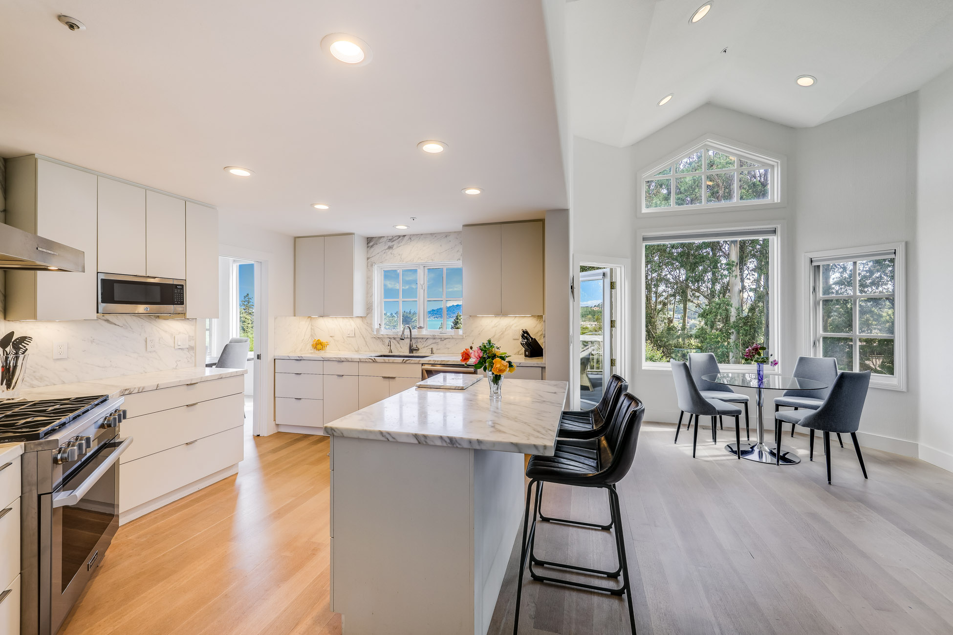 SPECTACULAR VIEW RESIDENCE – image 8