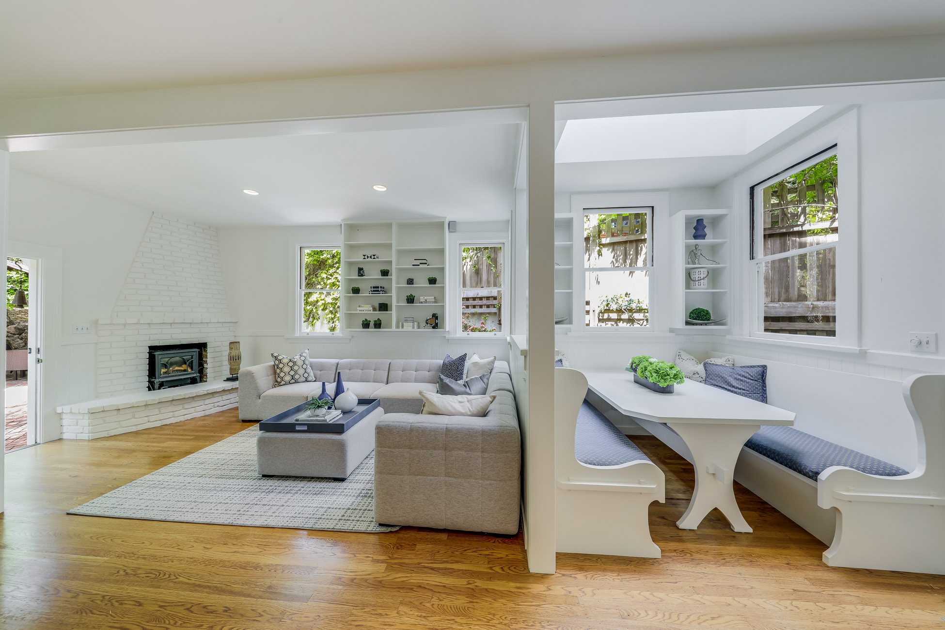INCREDIBLE LEGACY ESTATE – image 35