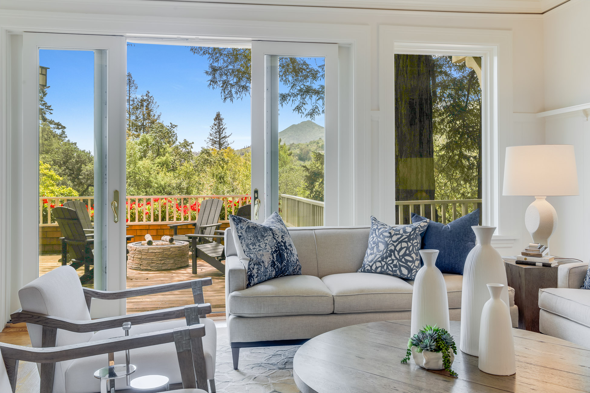 INCREDIBLE LEGACY ESTATE – image 6