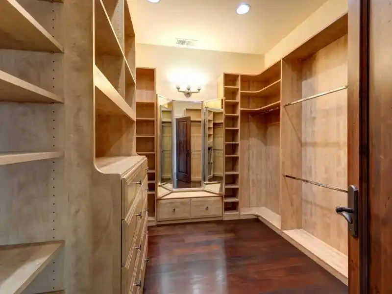 EXTRAORDINARY VIEW ESTATE – image 21