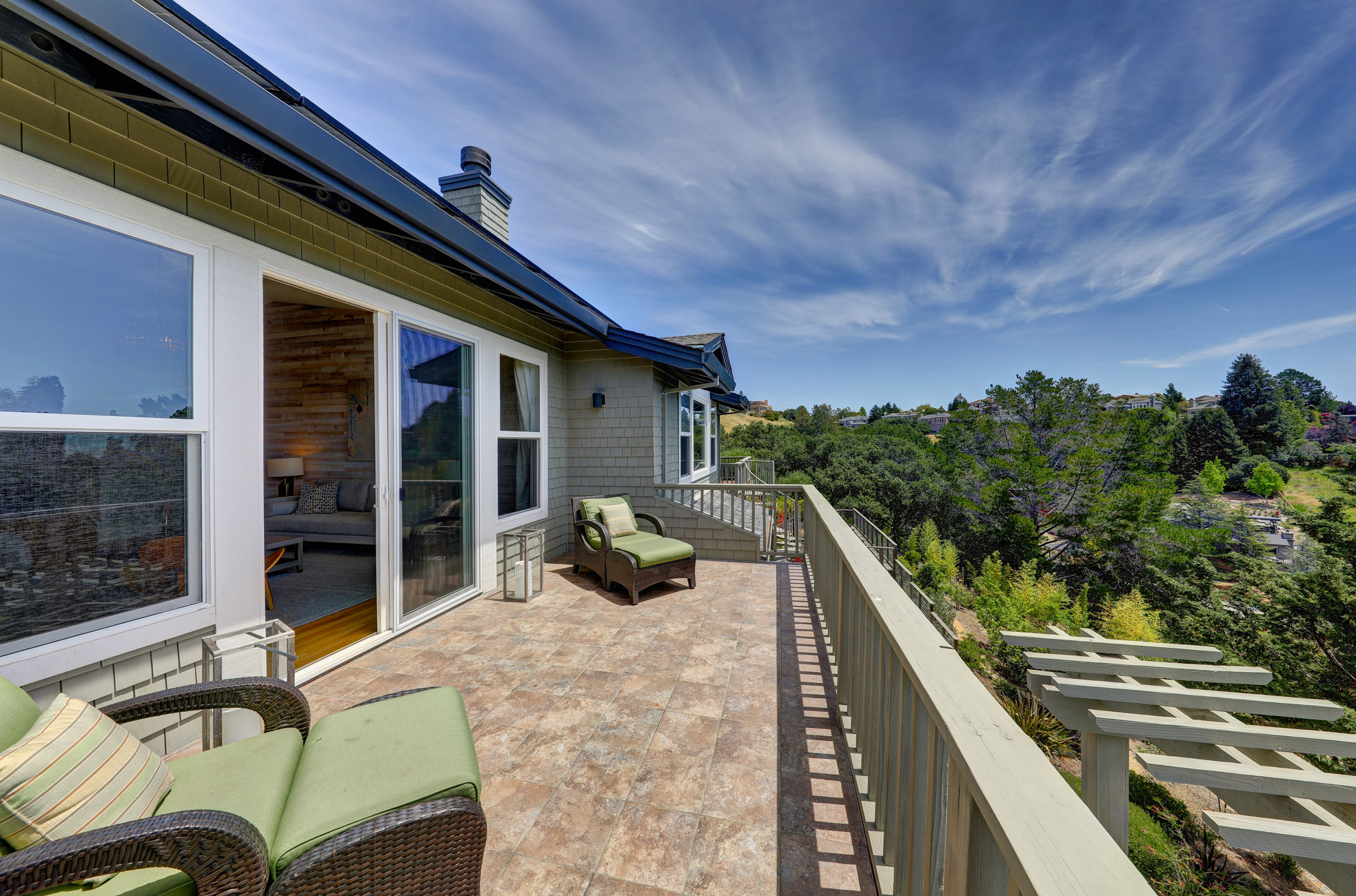 PICTURESQUE VALLEY VIEWS – image 14