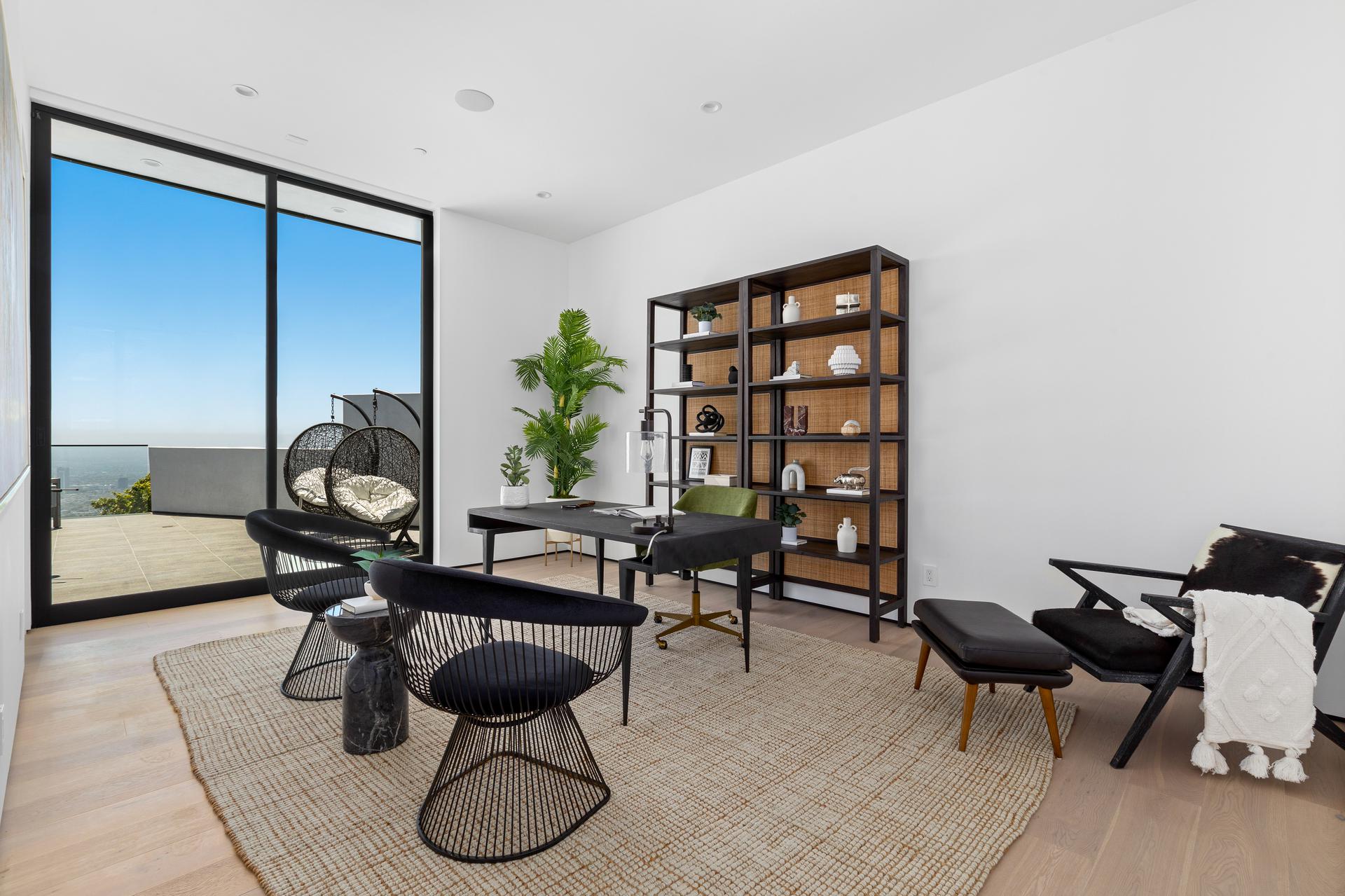 1916 Sunset Plaza Dr – image 10