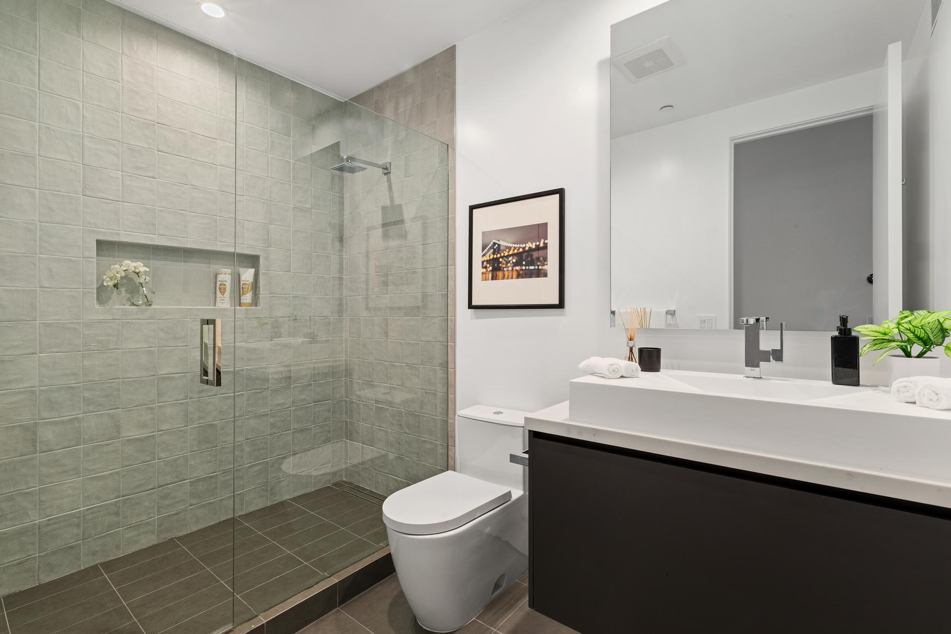 1916 Sunset Plaza Dr – image 20