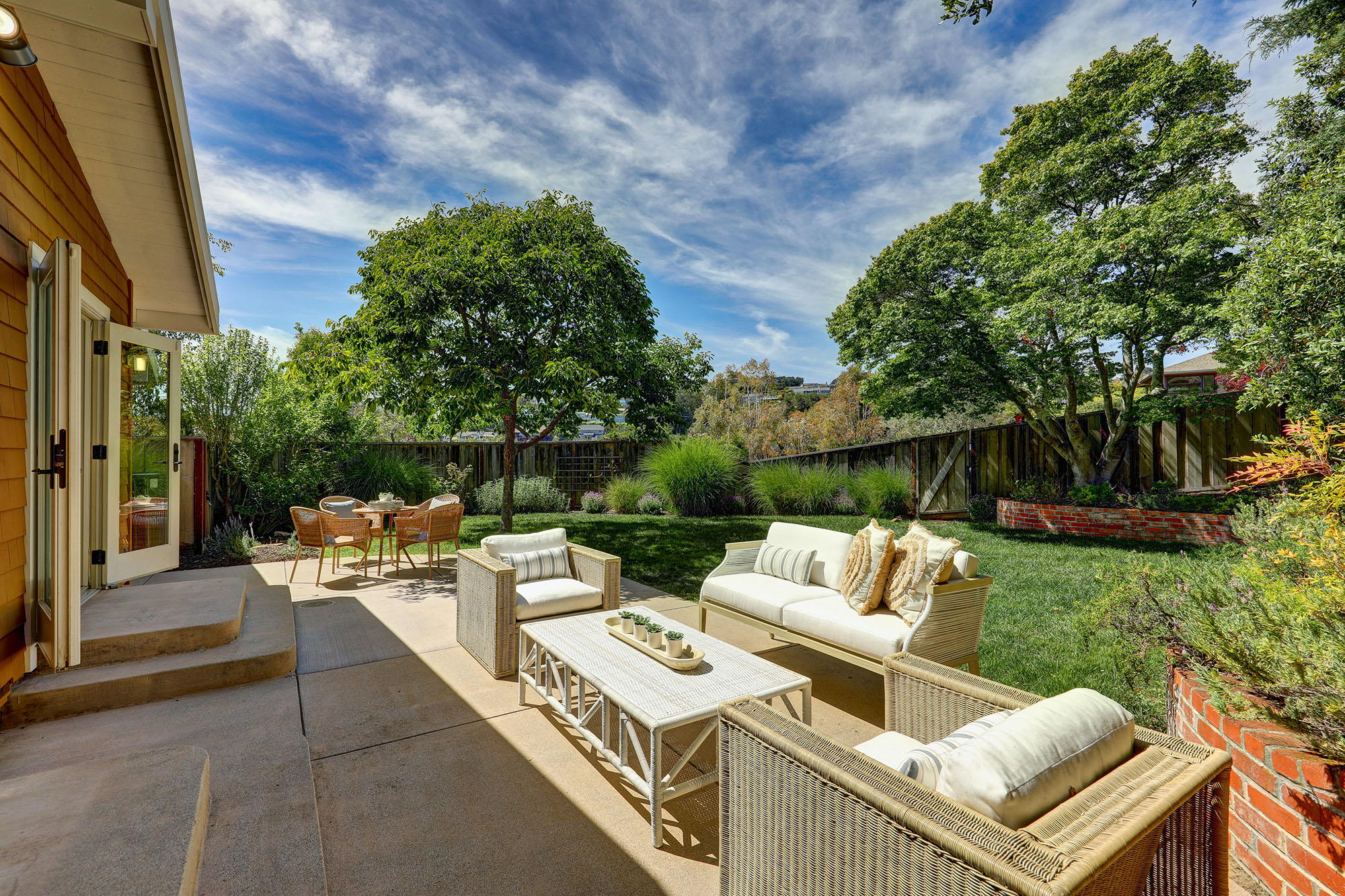 PRIME TIBURON LOCATION – image 19