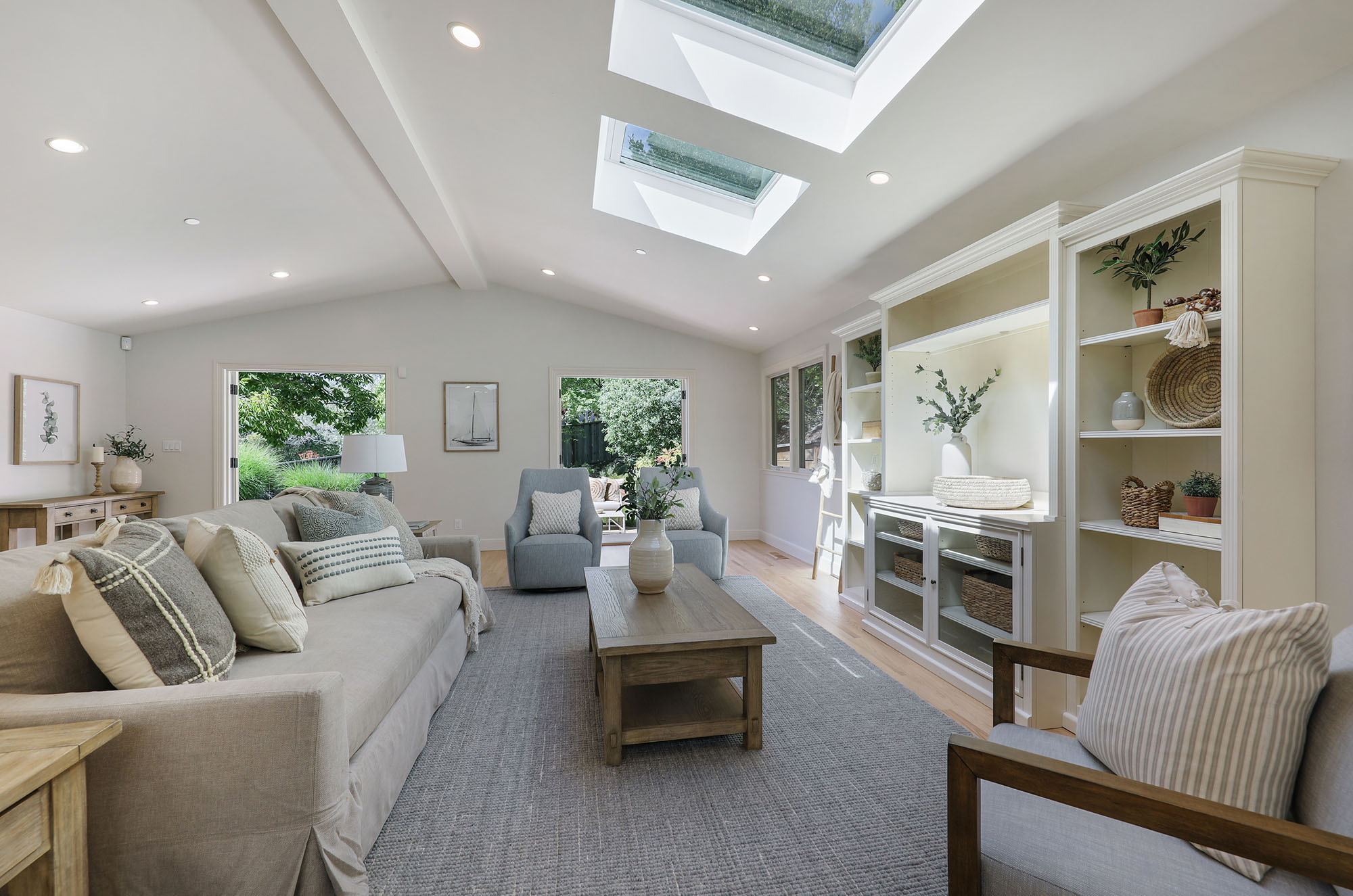 PRIME TIBURON LOCATION – image 8