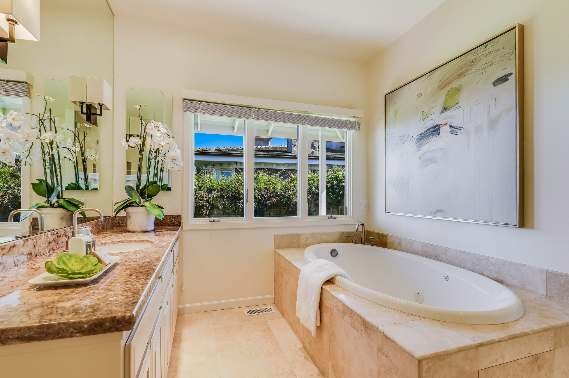 EXTRAORDINARY WATERFRONT RETREAT – image 22