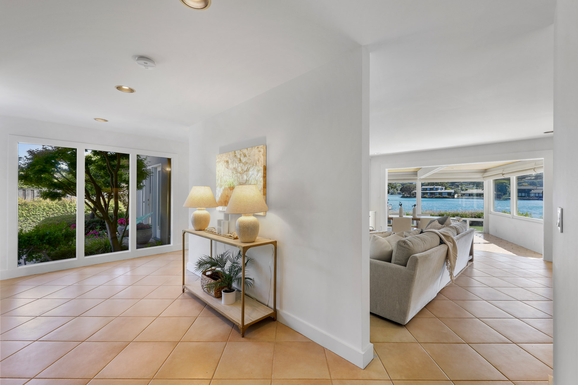 BEAUTIFUL BELVEDERE LAGOON – image 7