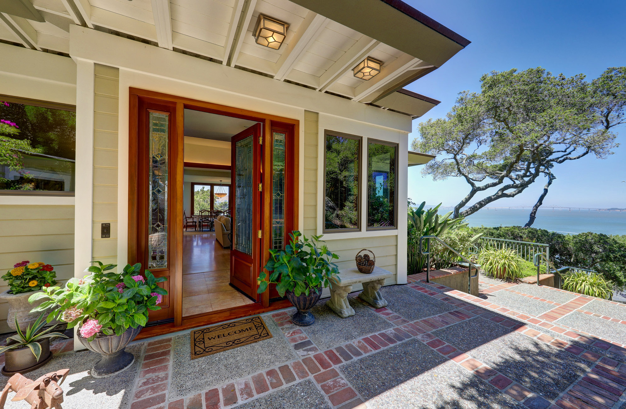 PARADISE RETREAT – image 5