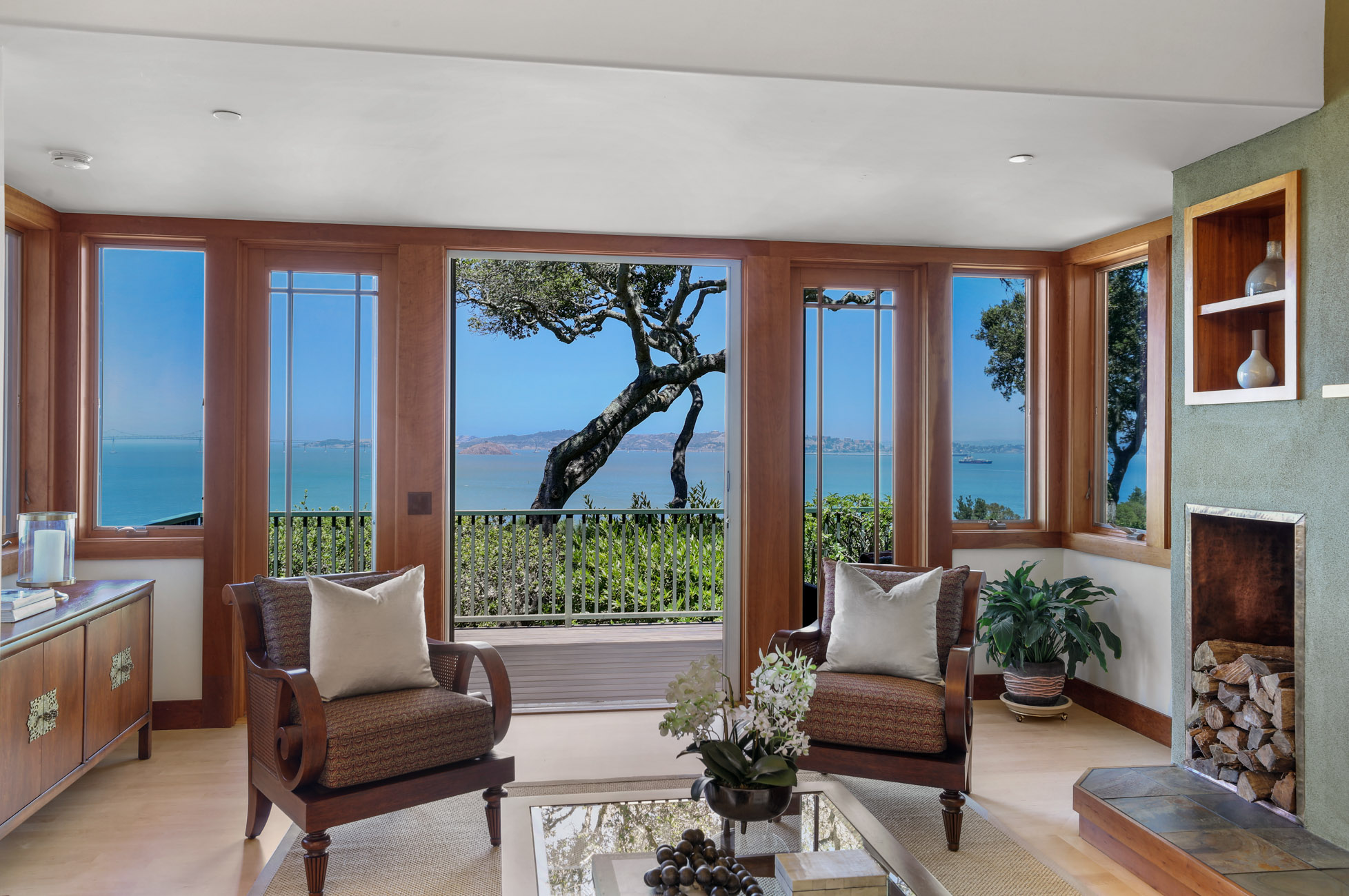 PARADISE RETREAT – image 9