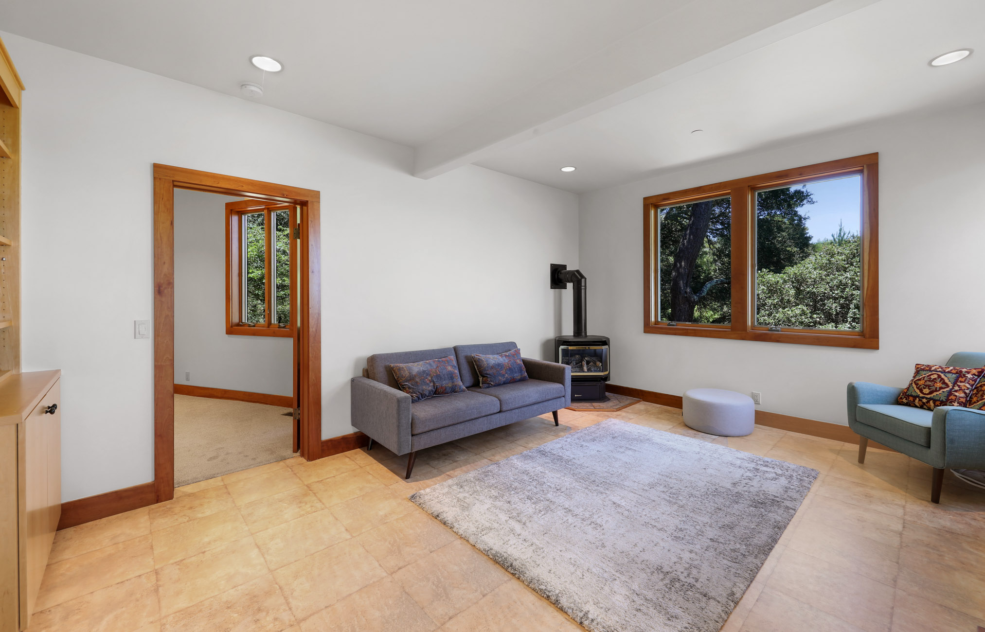 PARADISE RETREAT – image 53