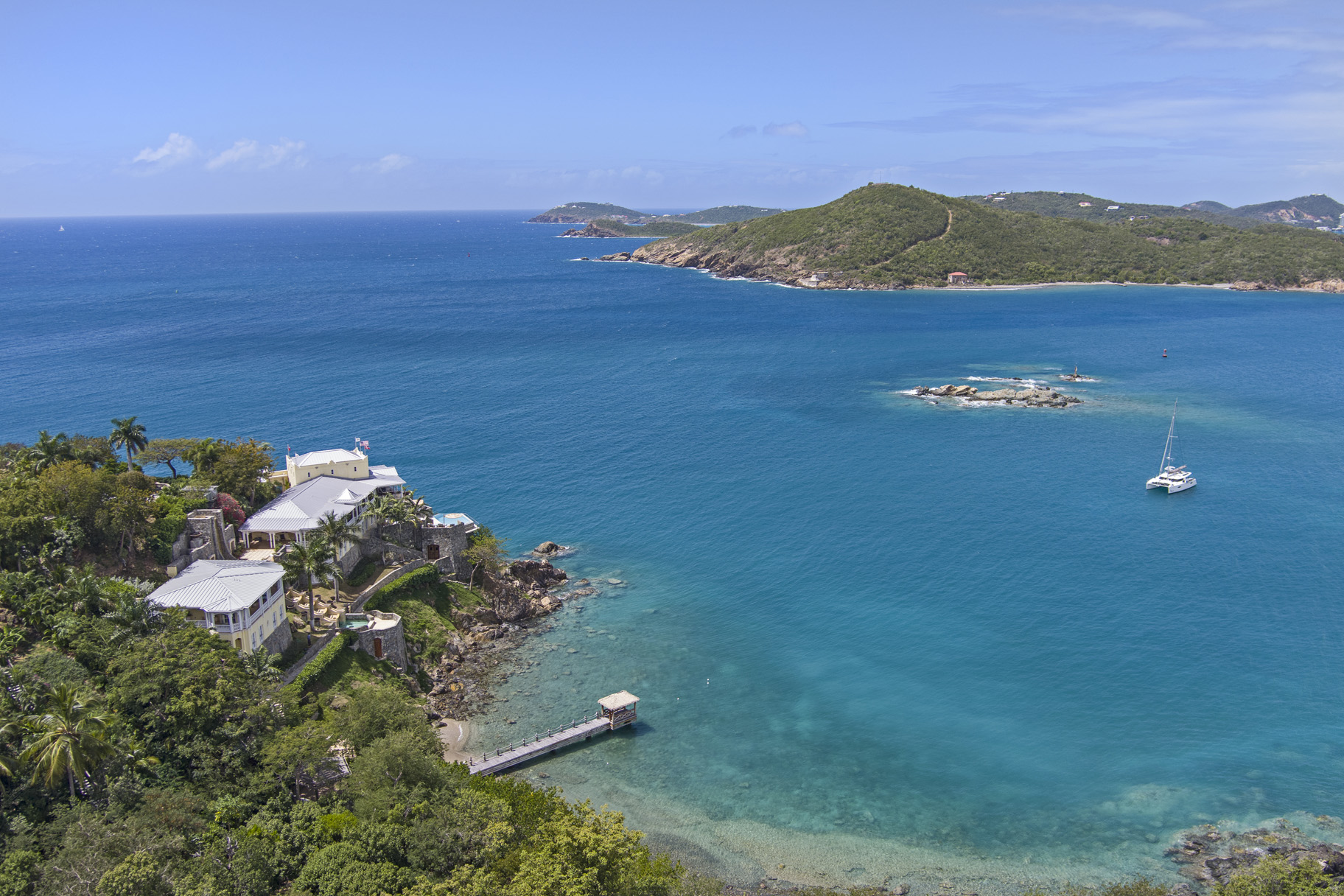 Waterfront Estate – image 3