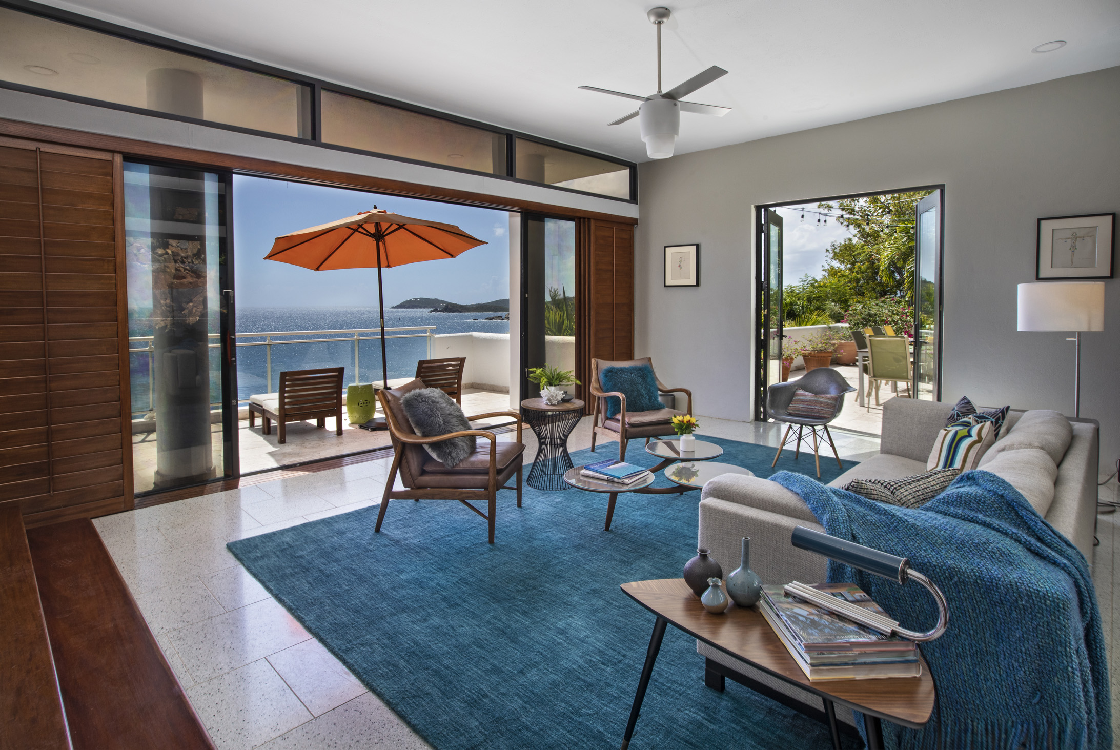 Waterfront Estate – image 45