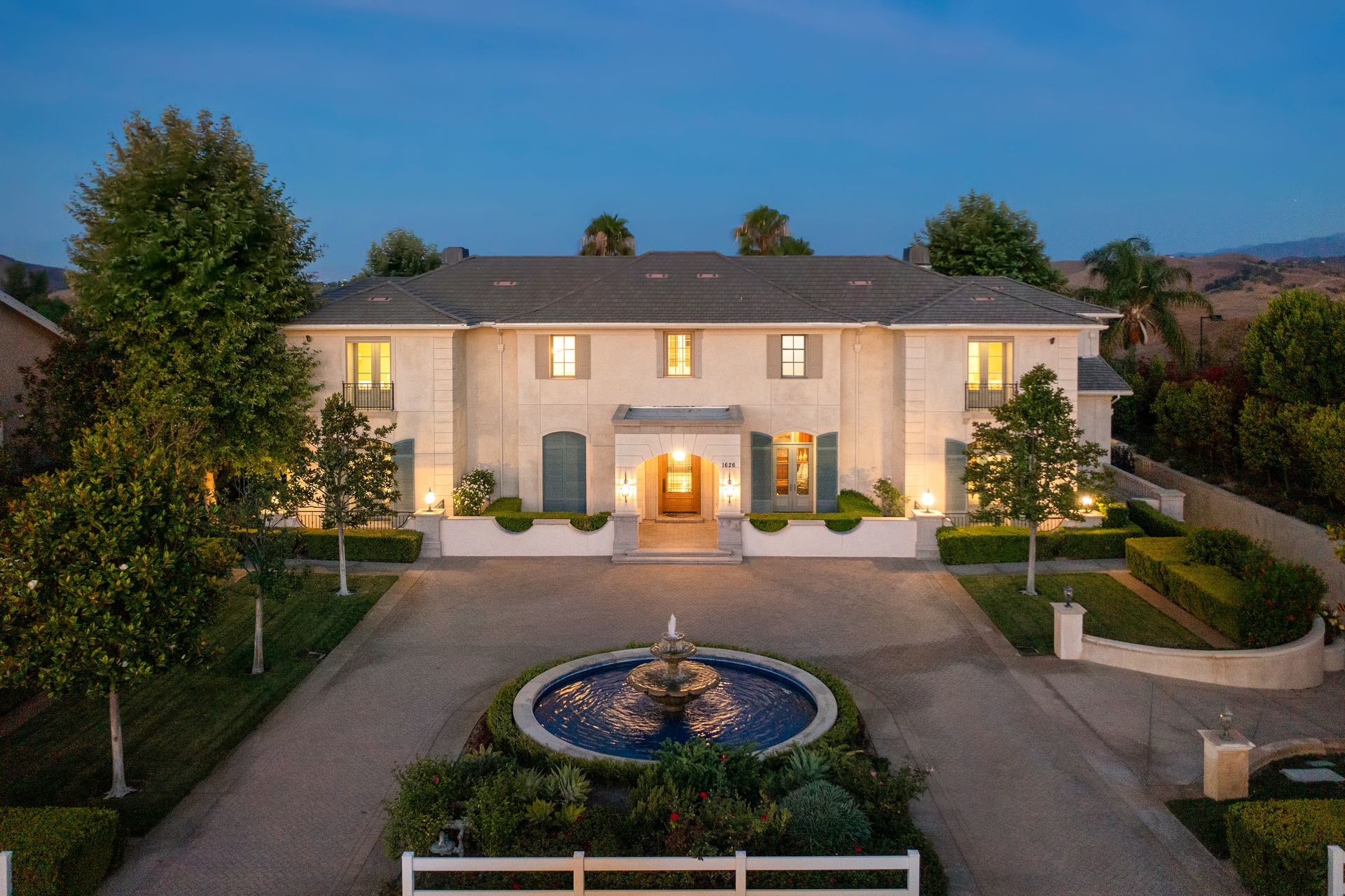 1626 Derringer Ln Diamond Bar CA 91765 – image 2