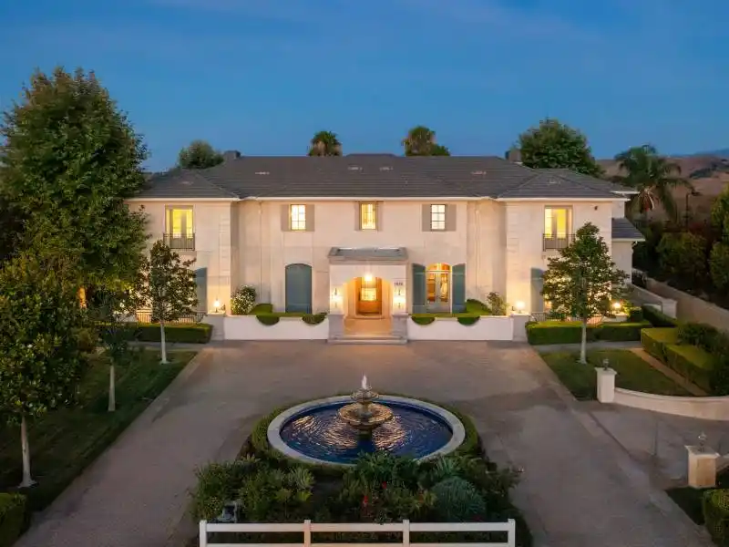 1626 Derringer Ln Diamond Bar CA 91765 – image 2