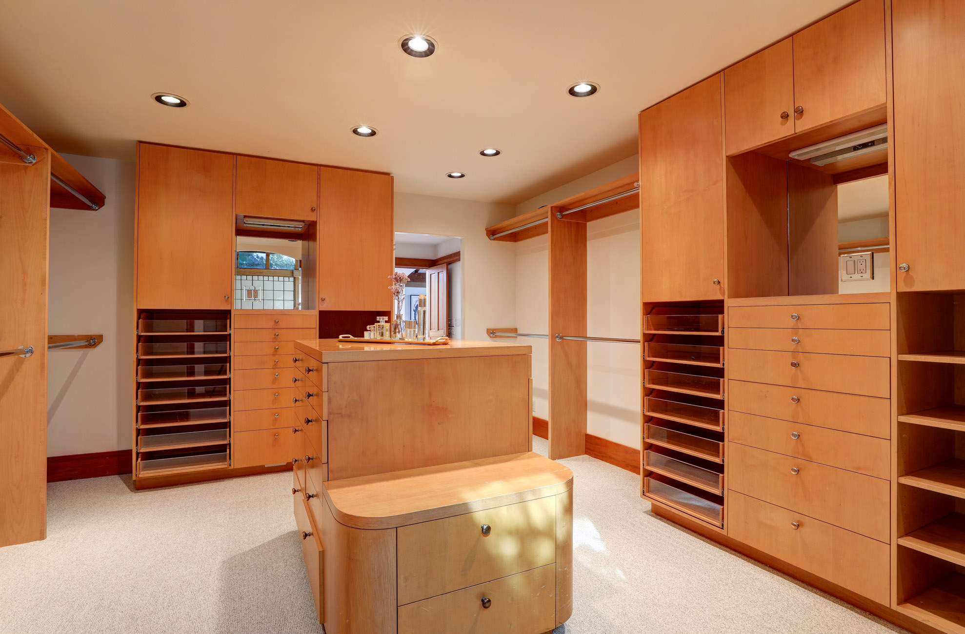 Waterfront Living – image 20