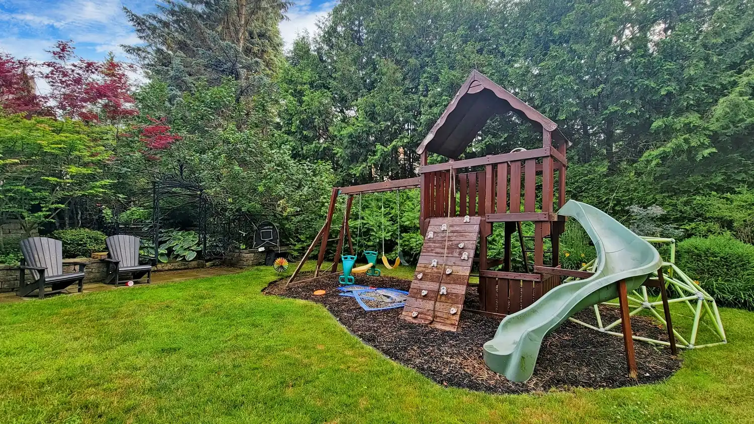An Estate Home Like No Other – image 25