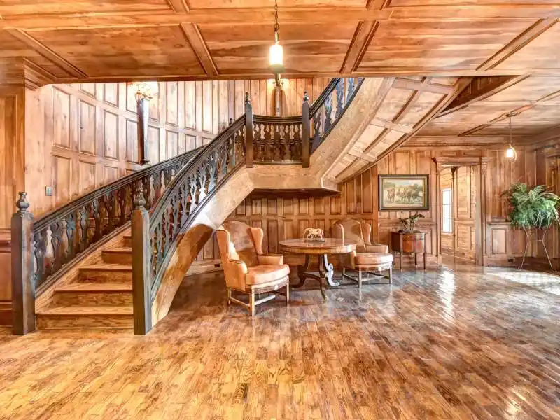AUCTION - Georgia's Premier Luxury Estate/Event Venue on 50± Acres – image 20