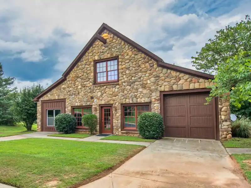 AUCTION - Georgia's Premier Luxury Estate/Event Venue on 50± Acres – image 24