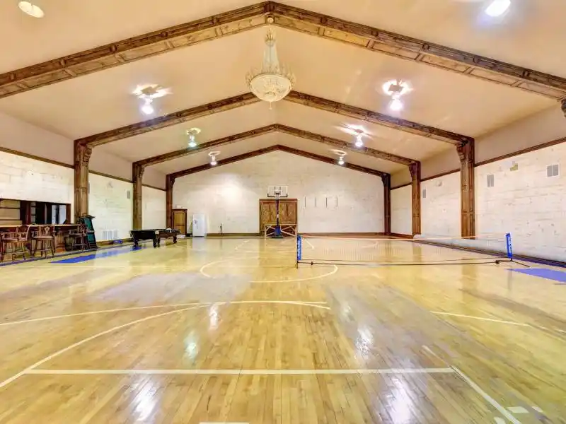 AUCTION - Georgia's Premier Luxury Estate/Event Venue on 50± Acres – image 5