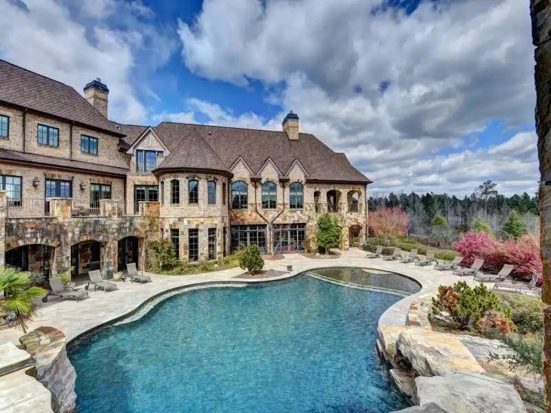 AUCTION - Georgia's Premier Luxury Estate/Event Venue on 50± Acres – image 7