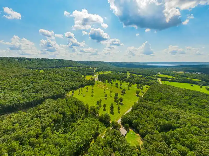 AUCTION - Luxury Hilltop Home on 120± Acres with Lake Views – image 6