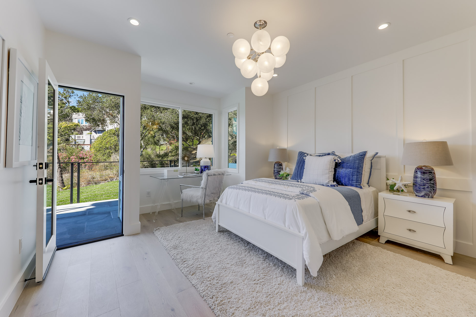EXTRAORDINARY RENOVATION – image 23
