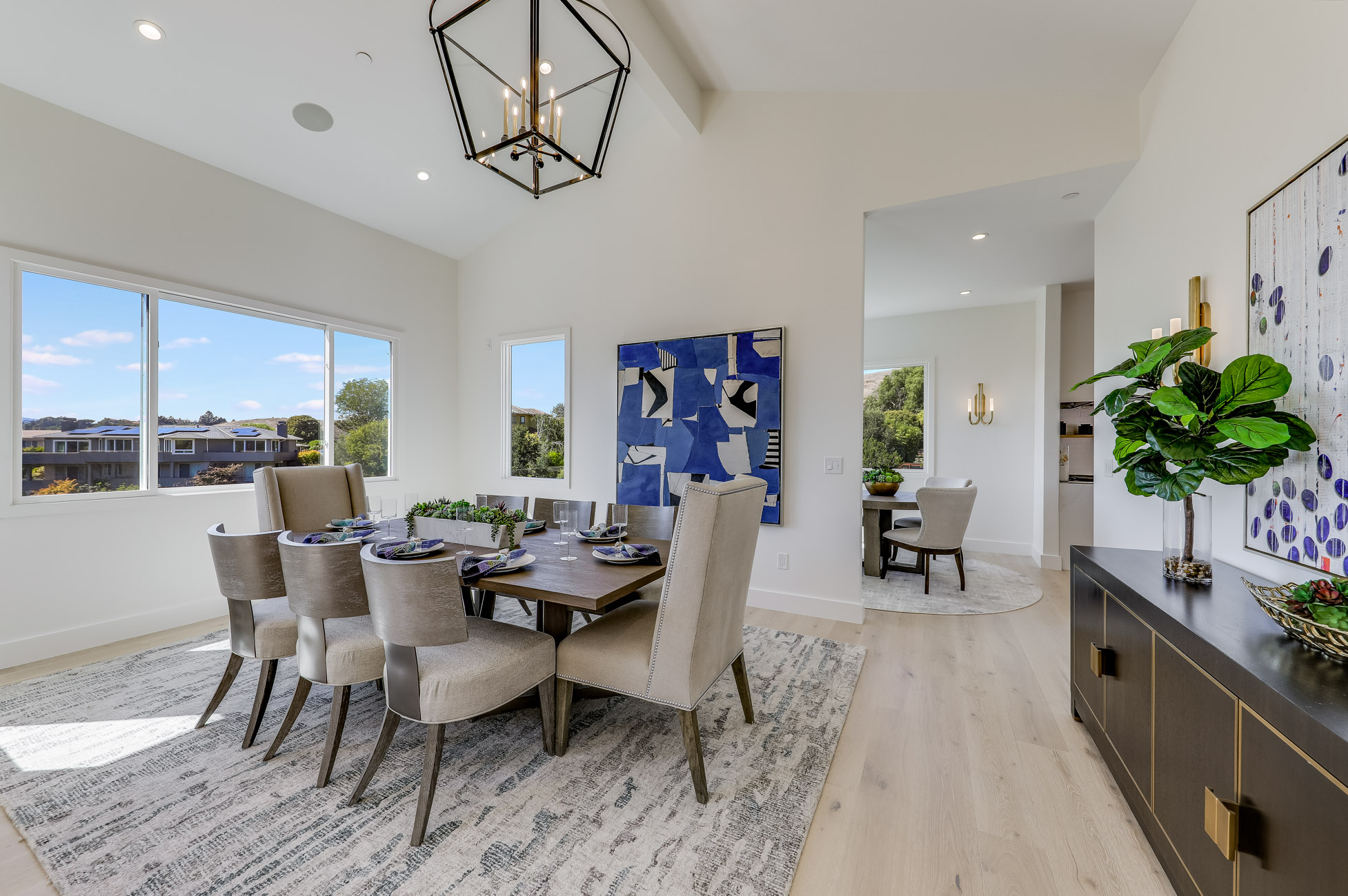 EXTRAORDINARY RENOVATION – image 6