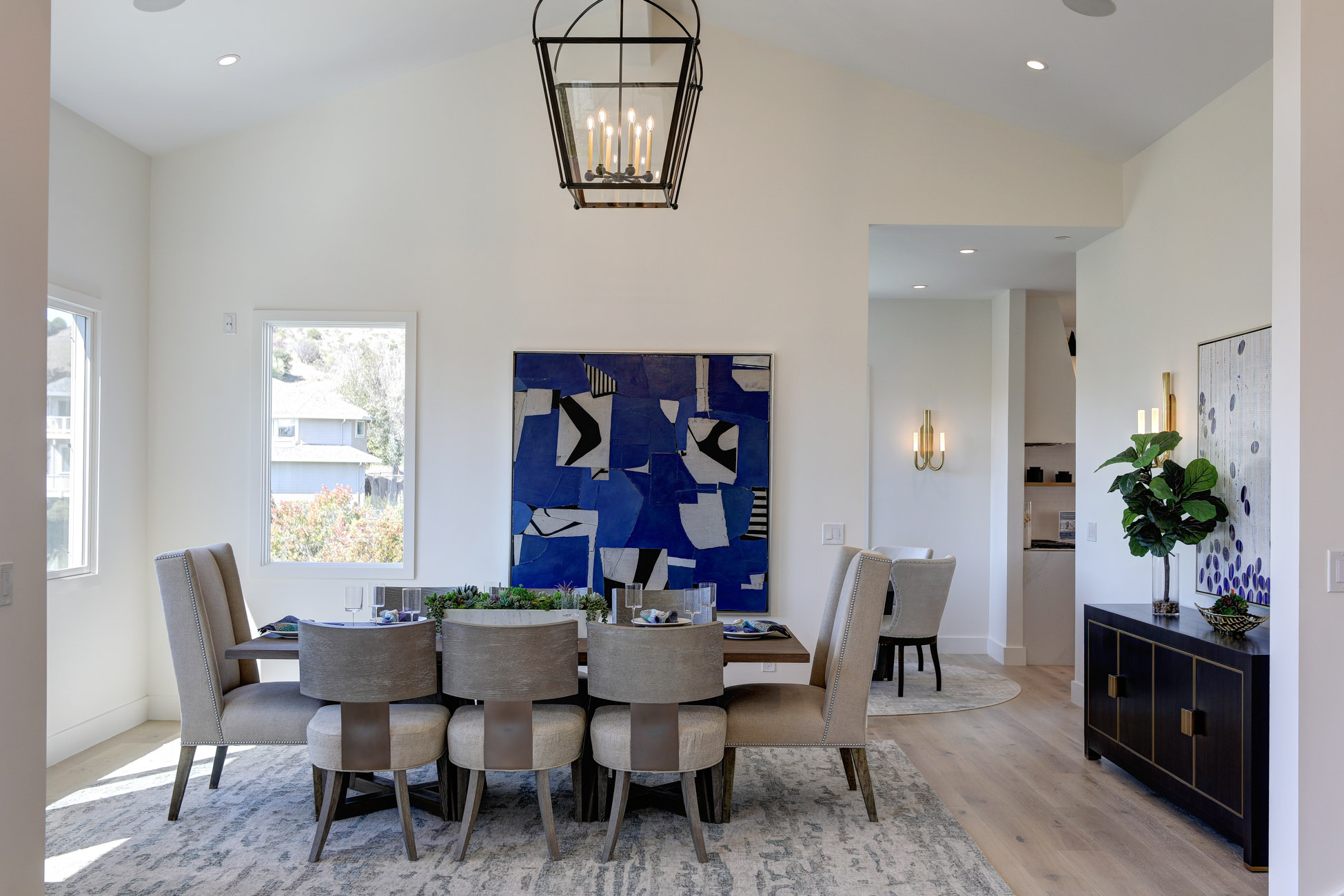 EXTRAORDINARY RENOVATION – image 8