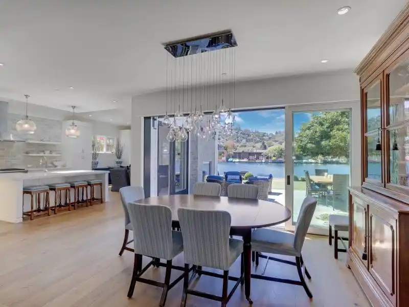 EXCEPTIONAL LUXURY RESIDENCE – image 9
