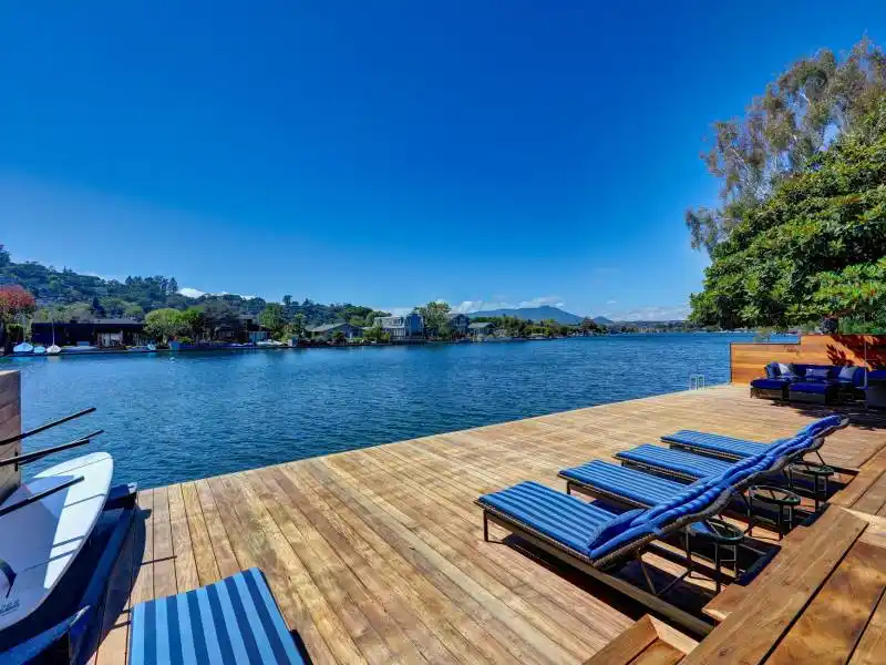 EXCEPTIONAL LUXURY RESIDENCE – image 1