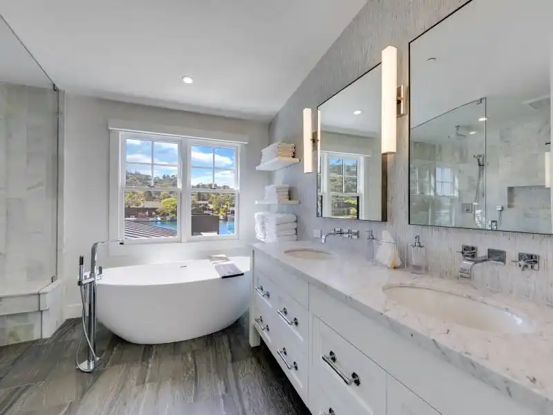 EXCEPTIONAL LUXURY RESIDENCE – image 23