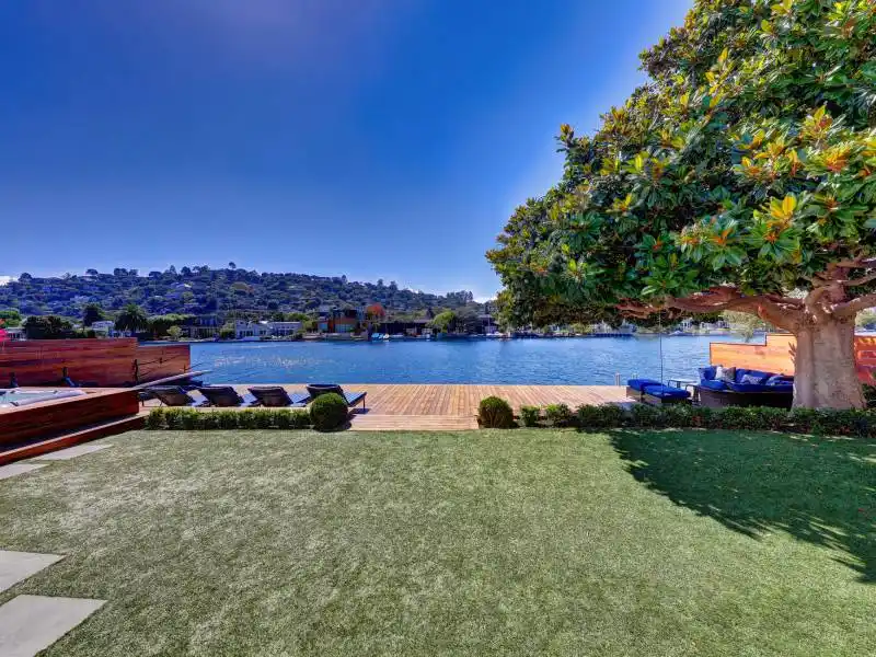 EXCEPTIONAL LUXURY RESIDENCE – image 24