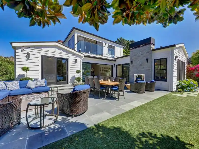 EXCEPTIONAL LUXURY RESIDENCE – image 26