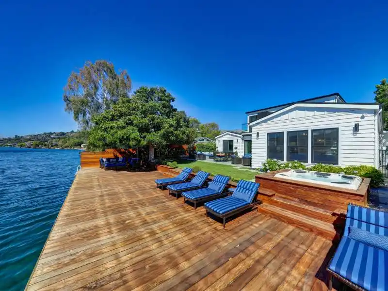 EXCEPTIONAL LUXURY RESIDENCE – image 29
