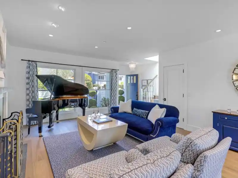 EXCEPTIONAL LUXURY RESIDENCE – image 7