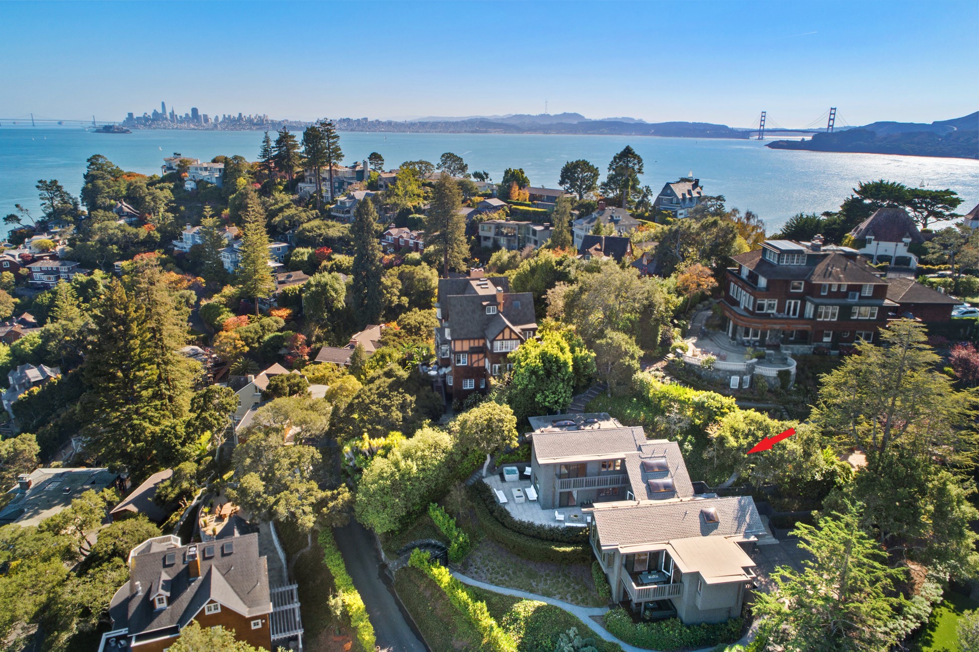 Private & Gated Contemporary Renovation – image 2