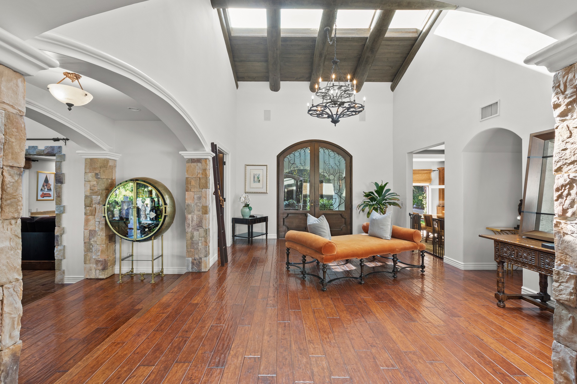 17647 Belinda Street, Encino, CA – image 12