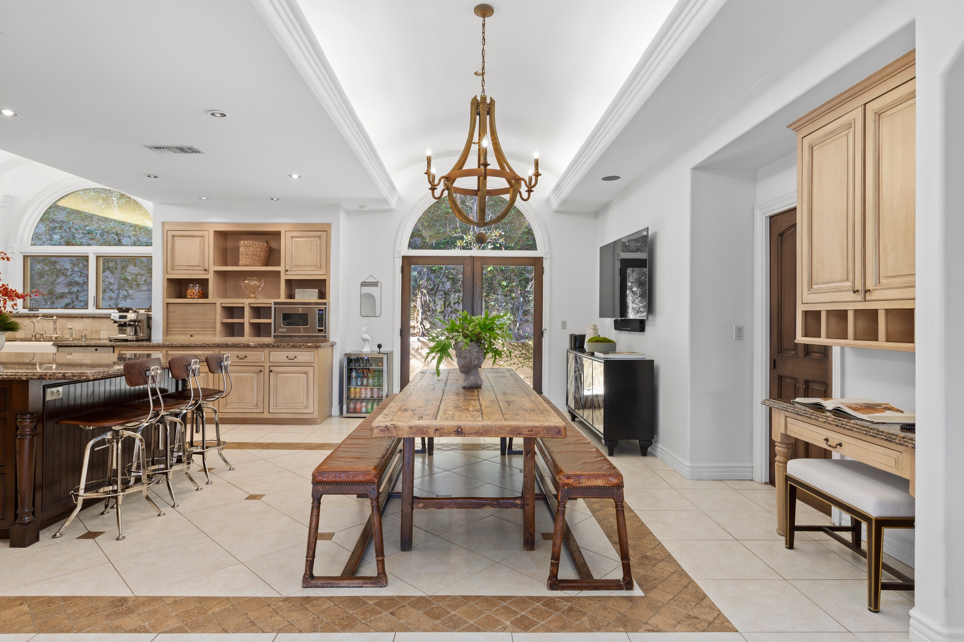17647 Belinda Street, Encino, CA – image 16