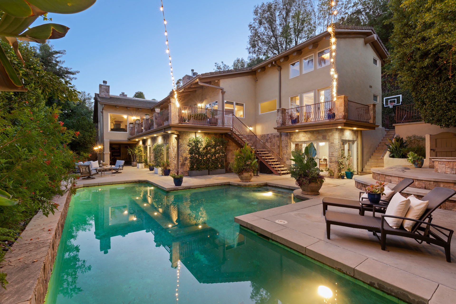17647 Belinda Street, Encino, CA – image 50