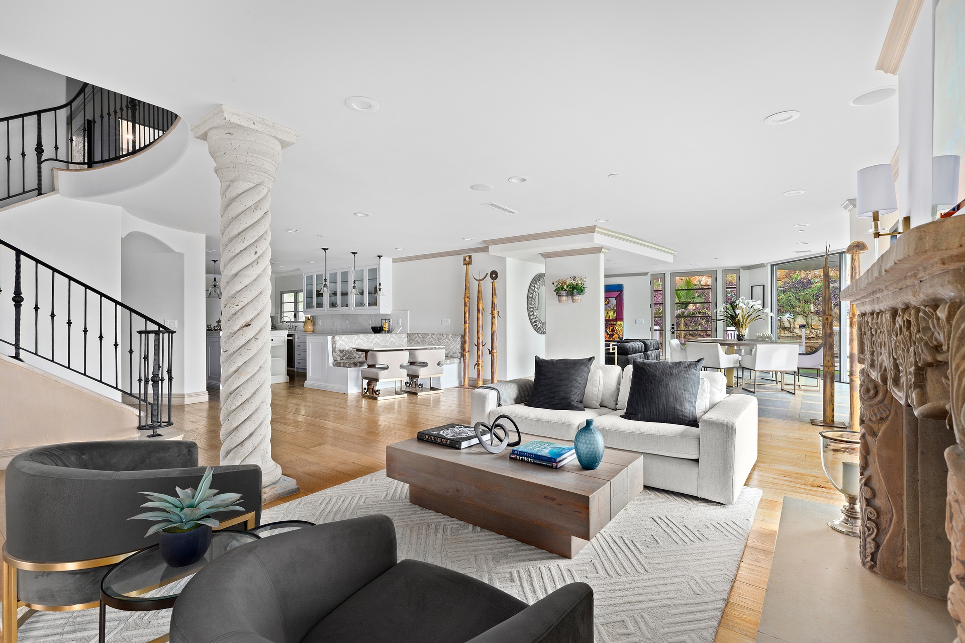 16479 Royal Hills Dr, Encino, CA – image 7