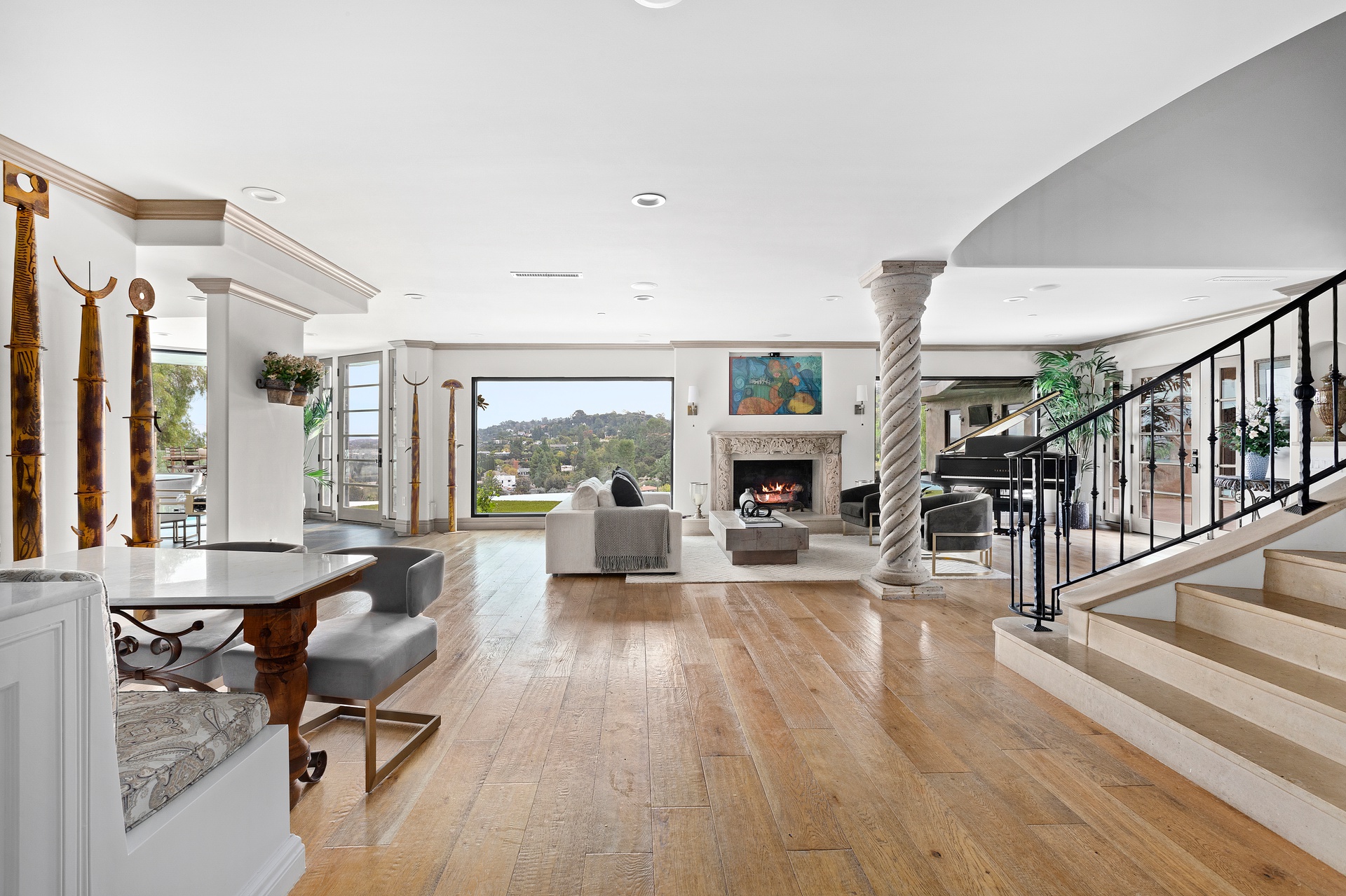16479 Royal Hills Dr, Encino, CA – image 8