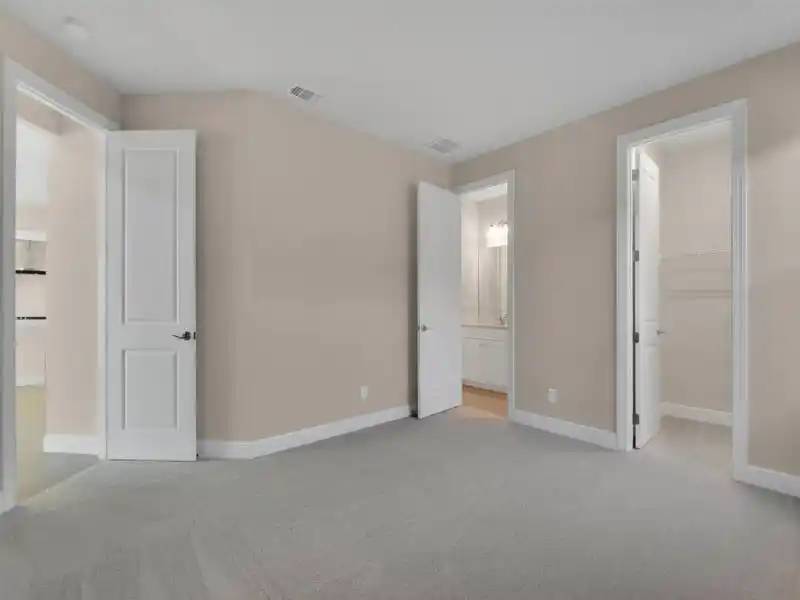 New Construction & Ready for Immediate Occupancy - Spacious Waterfront – image 23