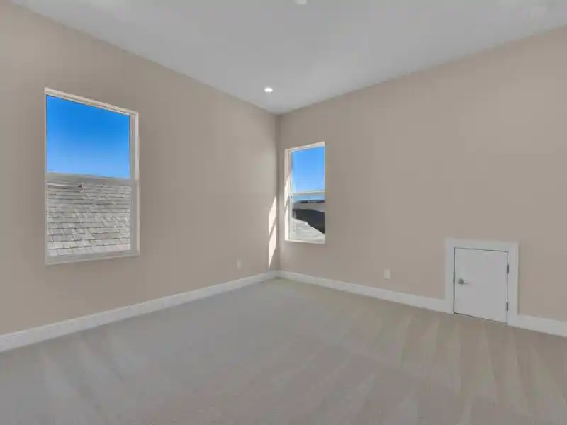New Construction & Ready for Immediate Occupancy - Spacious Waterfront – image 28