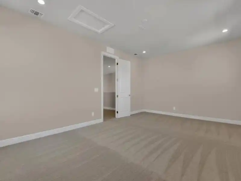 New Construction & Ready for Immediate Occupancy - Spacious Waterfront – image 32
