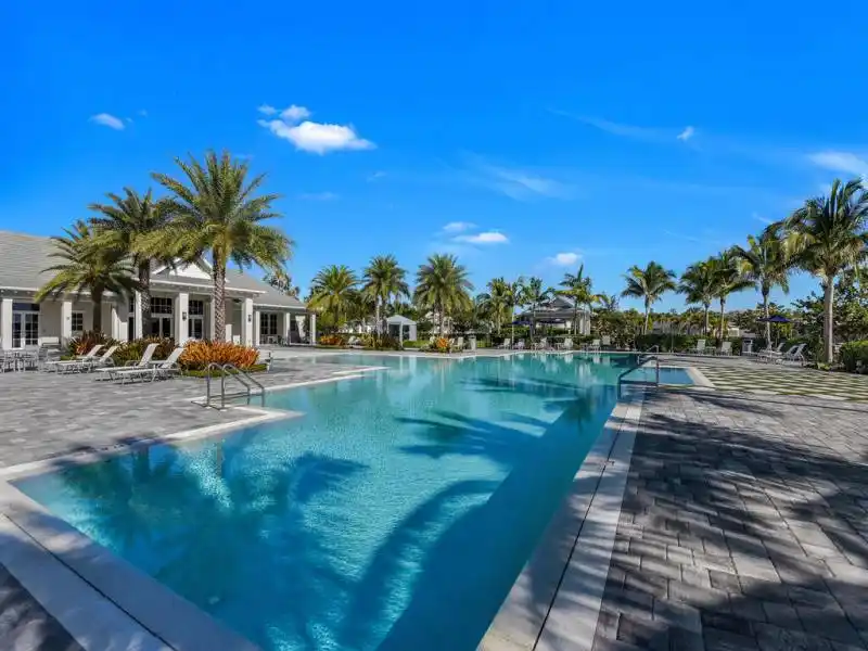 New Construction & Ready for Immediate Occupancy - Spacious Waterfront – image 45
