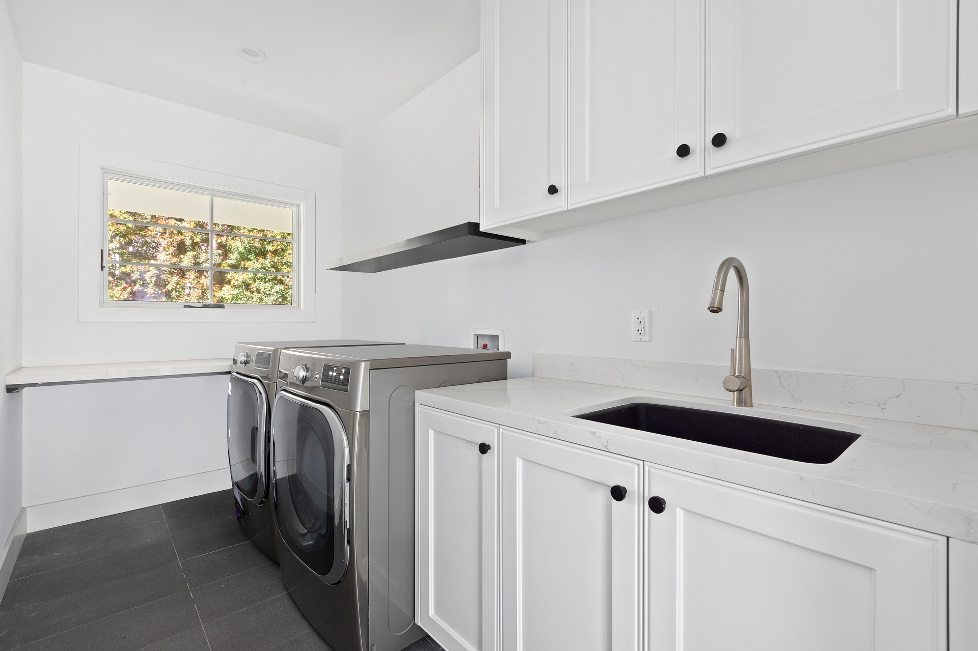 1738 Nichols Canyon Rd, Los Angeles – image 18