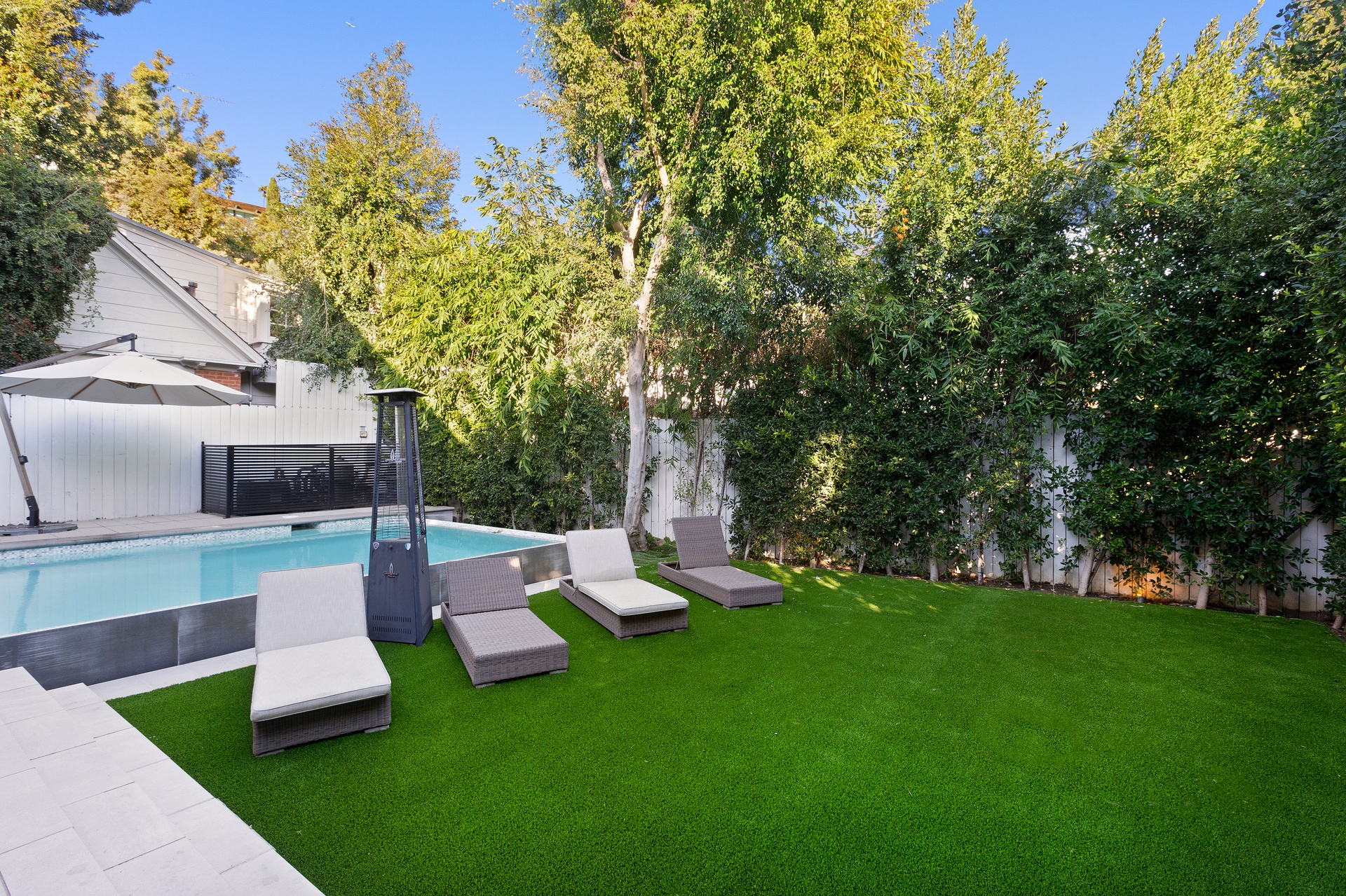 1738 Nichols Canyon Rd, Los Angeles – image 23