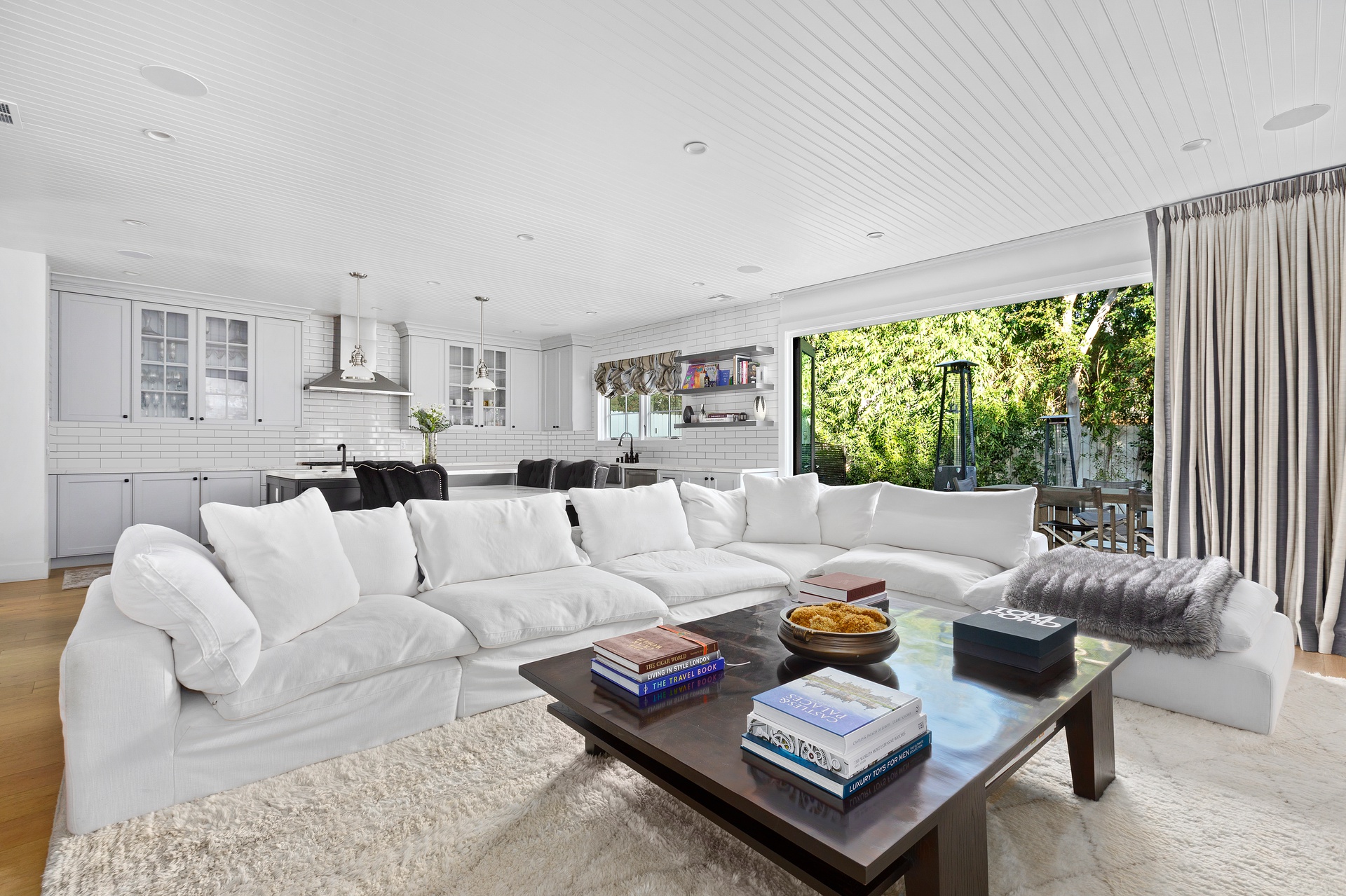 1738 Nichols Canyon Rd, Los Angeles – image 5
